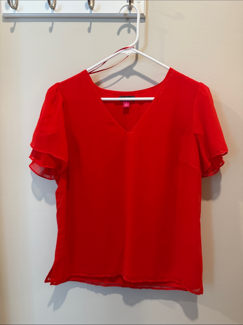 Vince Camuto Red V-Neck Flutter Sleeve Blouse